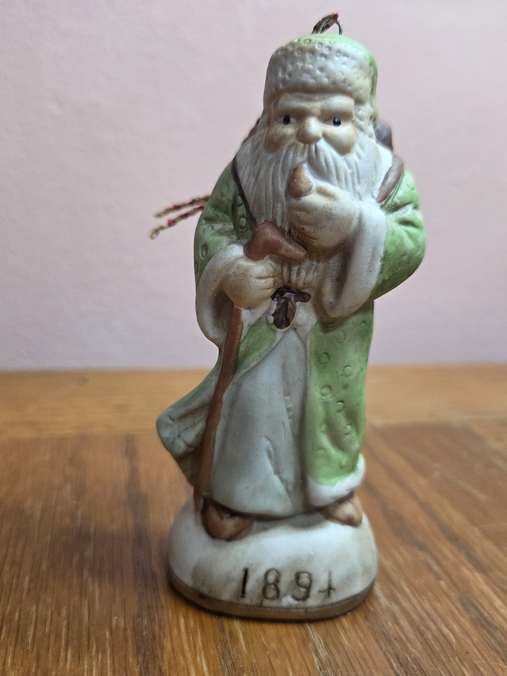 Japanese Weekend Green & Cream Santa Figurine Ornament - Picture 4 of 9